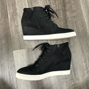 Caslon Axel wedge sneaker